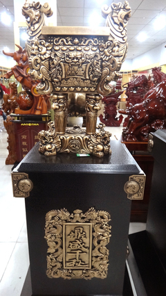 鼎盛千秋，禮贏天下——探析臨沂瑞德文化傳媒2.2米龍鼎的商務(wù)與慶典價(jià)值